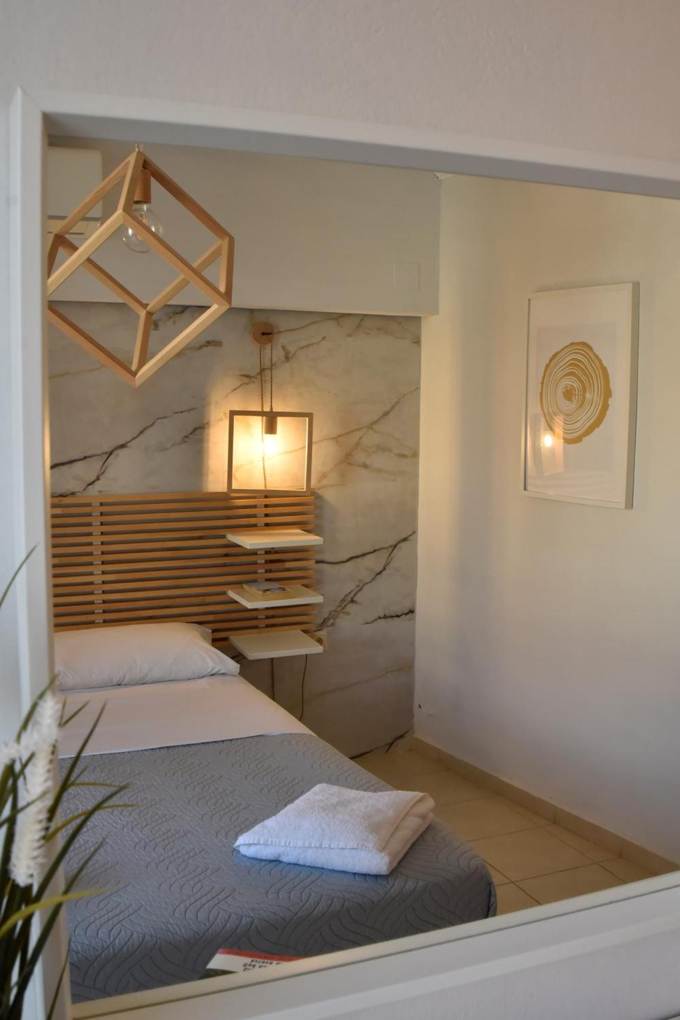 Castello Apartments 레팀노 외부 사진